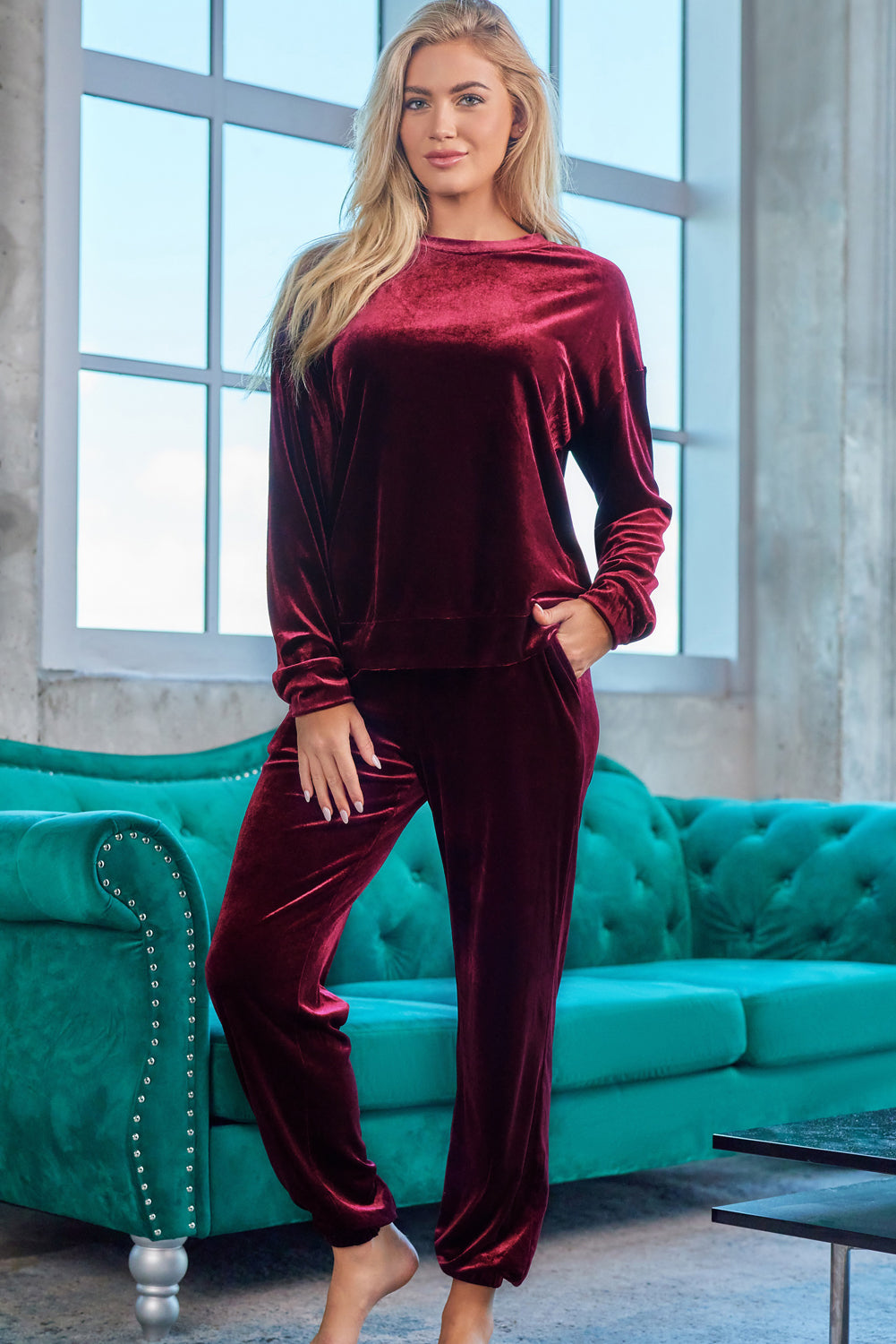 Red Solid Velvet Round Neck Top & Drawstring Pants Longe Set