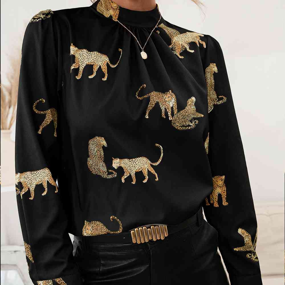 Leopard Graphic Mock Neck Puff Sleeve Blouse